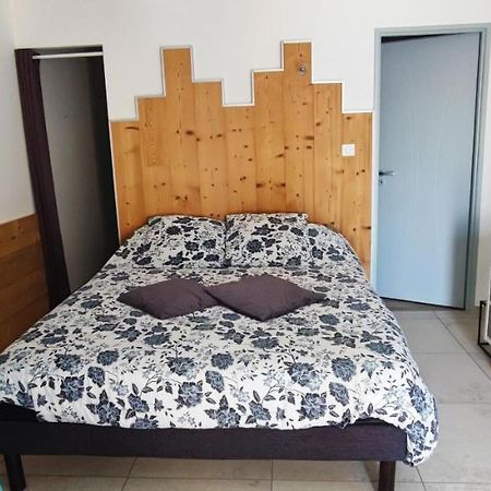 Chambre 2 Vue Lac Av Piscine Prunières Εξωτερικό φωτογραφία